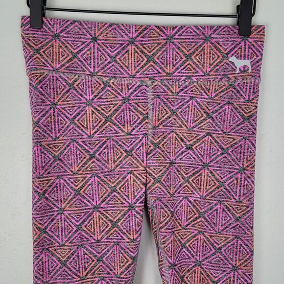 Pink Yoga Victoria's Secret Size XS Leggings Geometric Pink Orange Gray - Picture 2 of 12